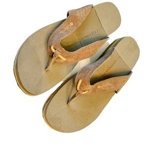 Columbia Men’s Flip Flops Sandals Size 10  Outdoor Summer Shoes